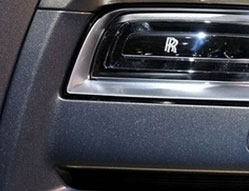 汽車(chē)沖壓模具應(yīng)用圖